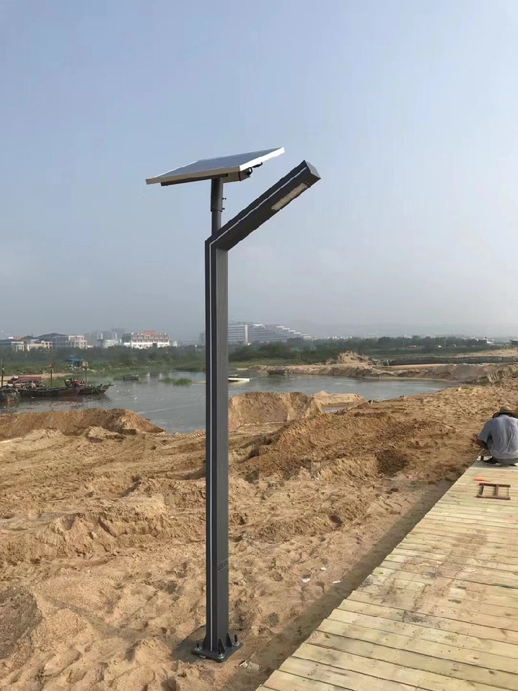 太陽能路燈